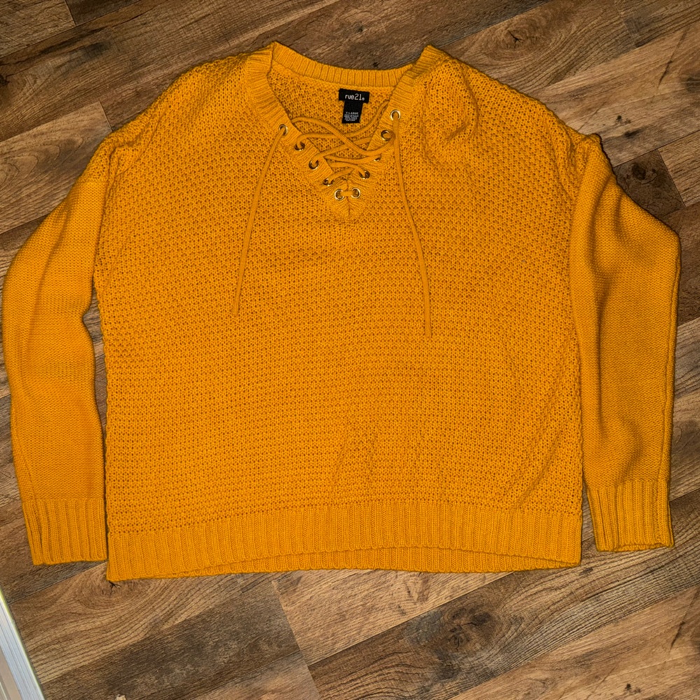 Mustard Sweater rue 21